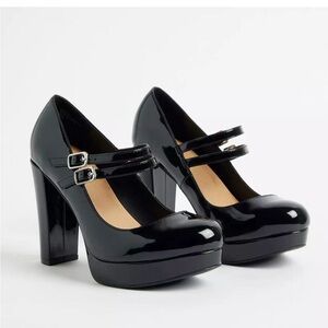 Elegant Black Patent Leather Mary Jane Heels